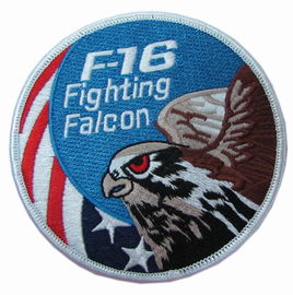 4 '' এফ -16 এমব্রয়ডারি প্যাচগুলিতে ফ্যালকন আয়রনের বিরুদ্ধে লড়াই করা